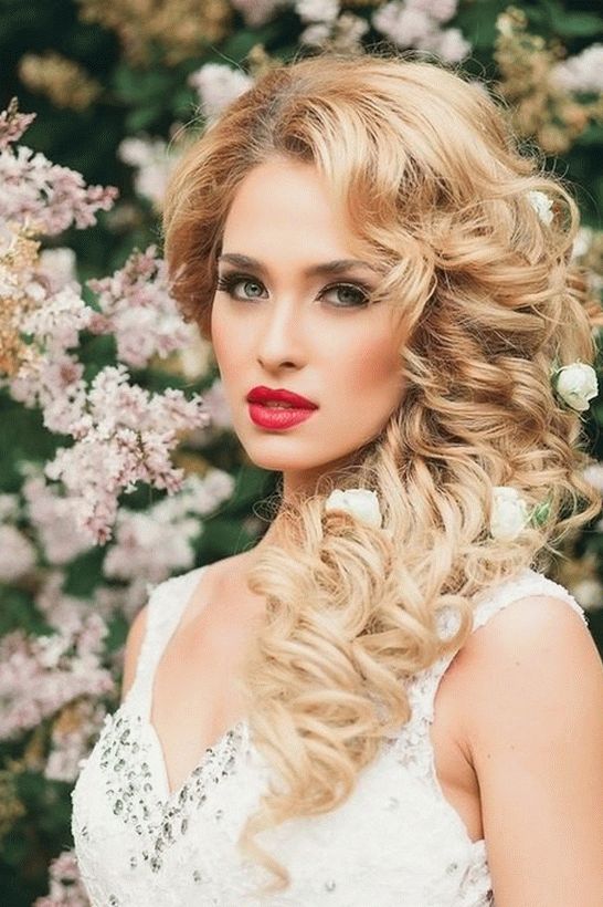 Penteado de casamento para cabelos longos