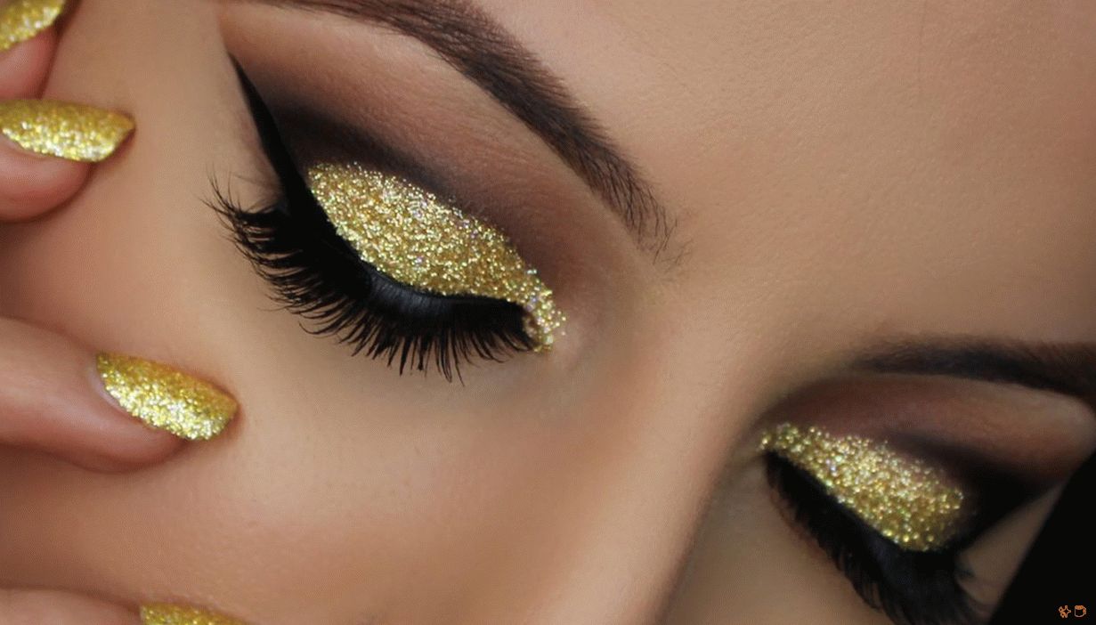 Maquiagem de Natal na moda 2020 - novas idéias