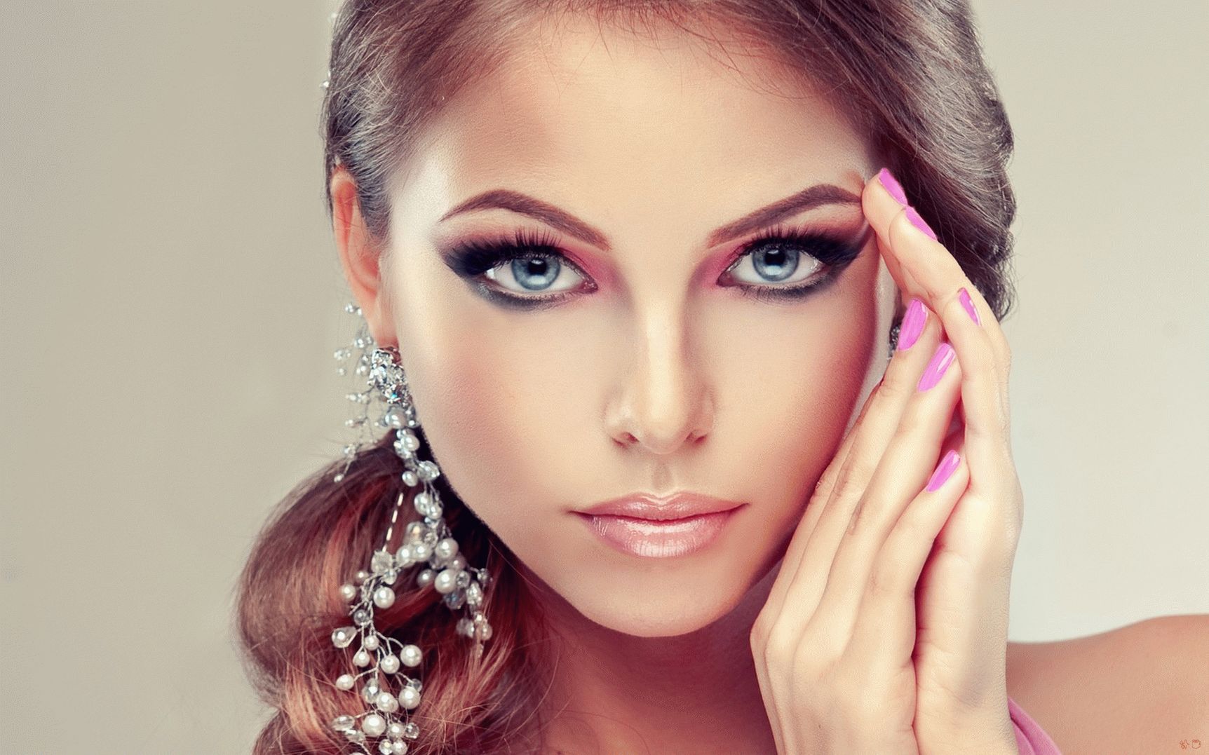 Maquiagem de Natal na moda 2020 - novas idéias